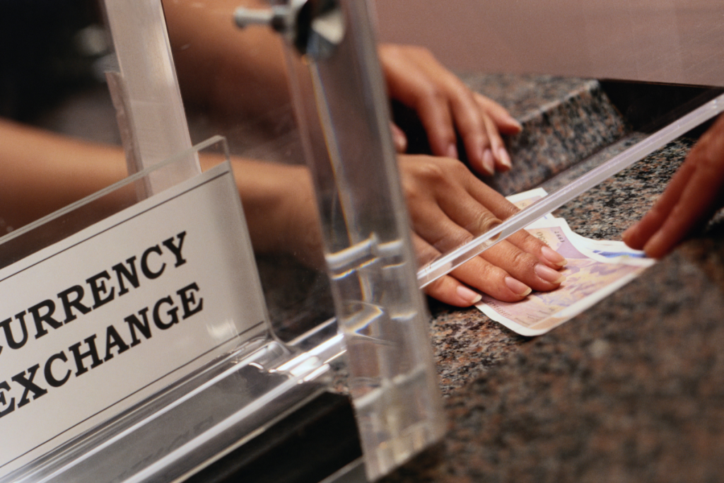 Best Money Changers To Exchange Currency In Singapore
